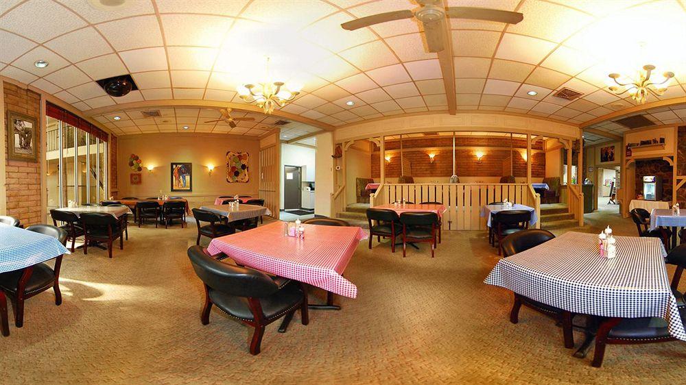 Rodeway Inn Cow Palace Lamar Dış mekan fotoğraf