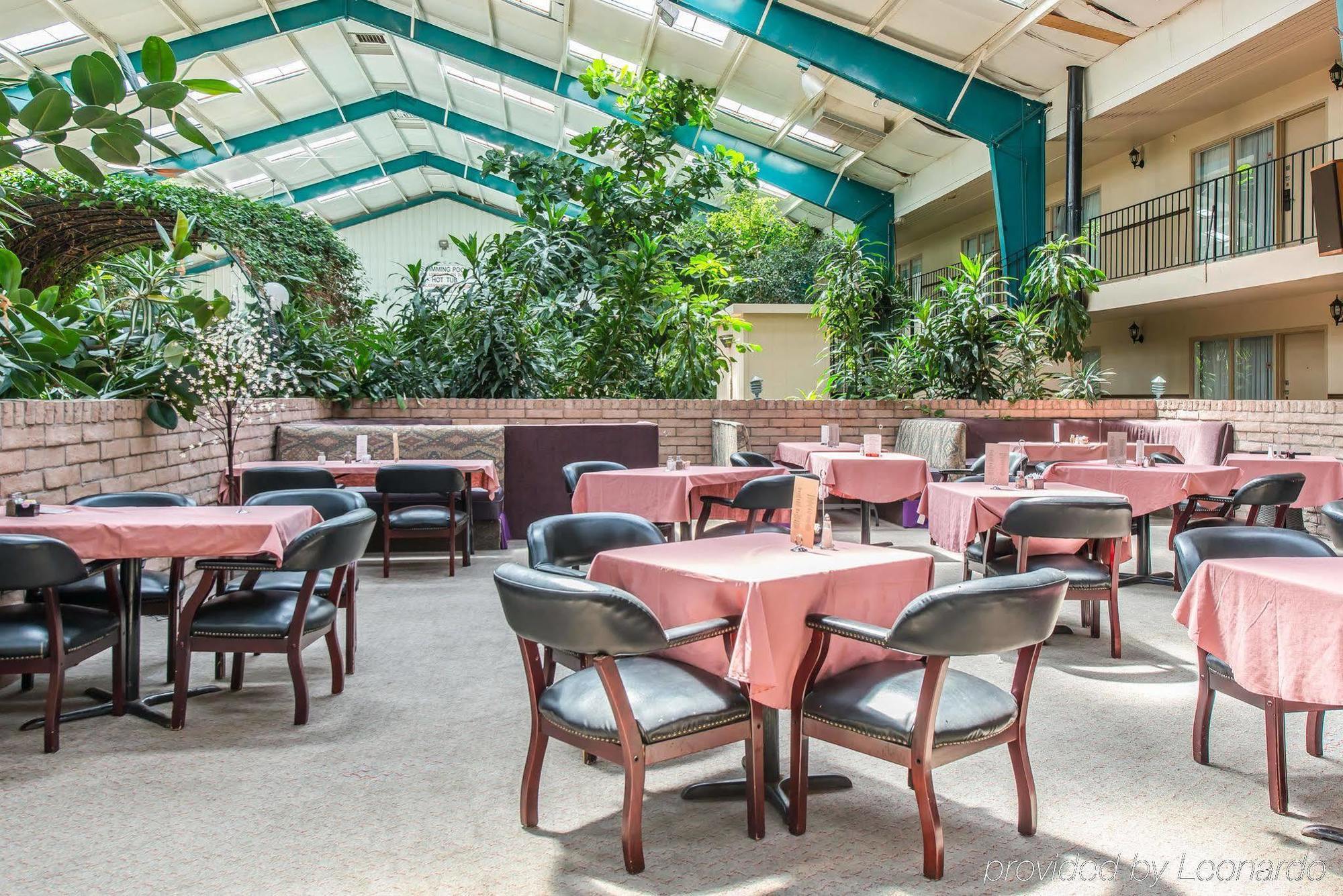 Rodeway Inn Cow Palace Lamar Dış mekan fotoğraf